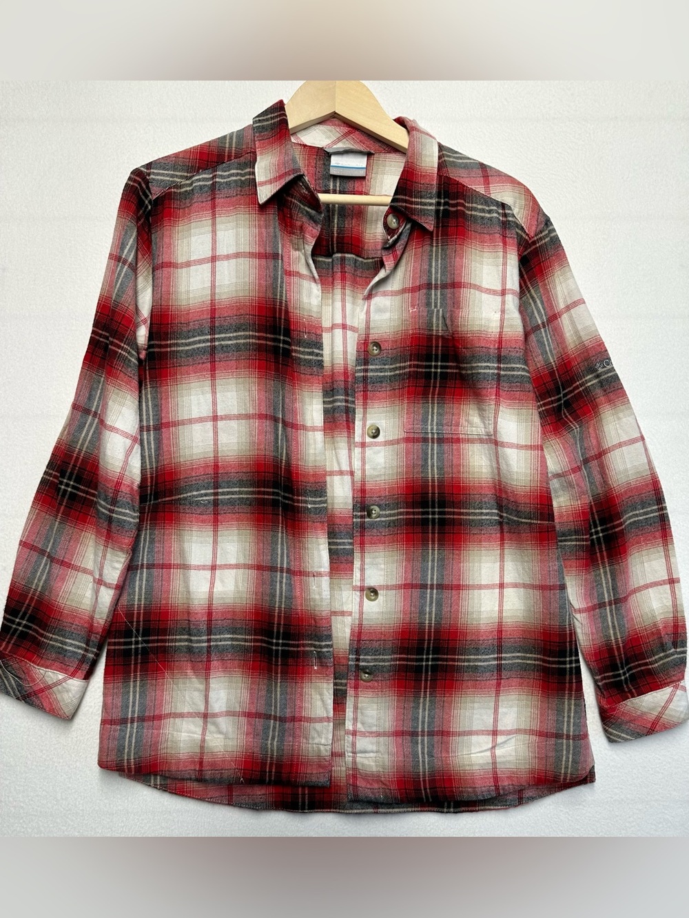 Columbia Women’s Medium Plaid Flannel Shirt Red 100% Cotton Button Up